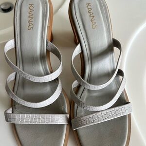 Kaanas Gray Heeled Sandals with Strappy Design